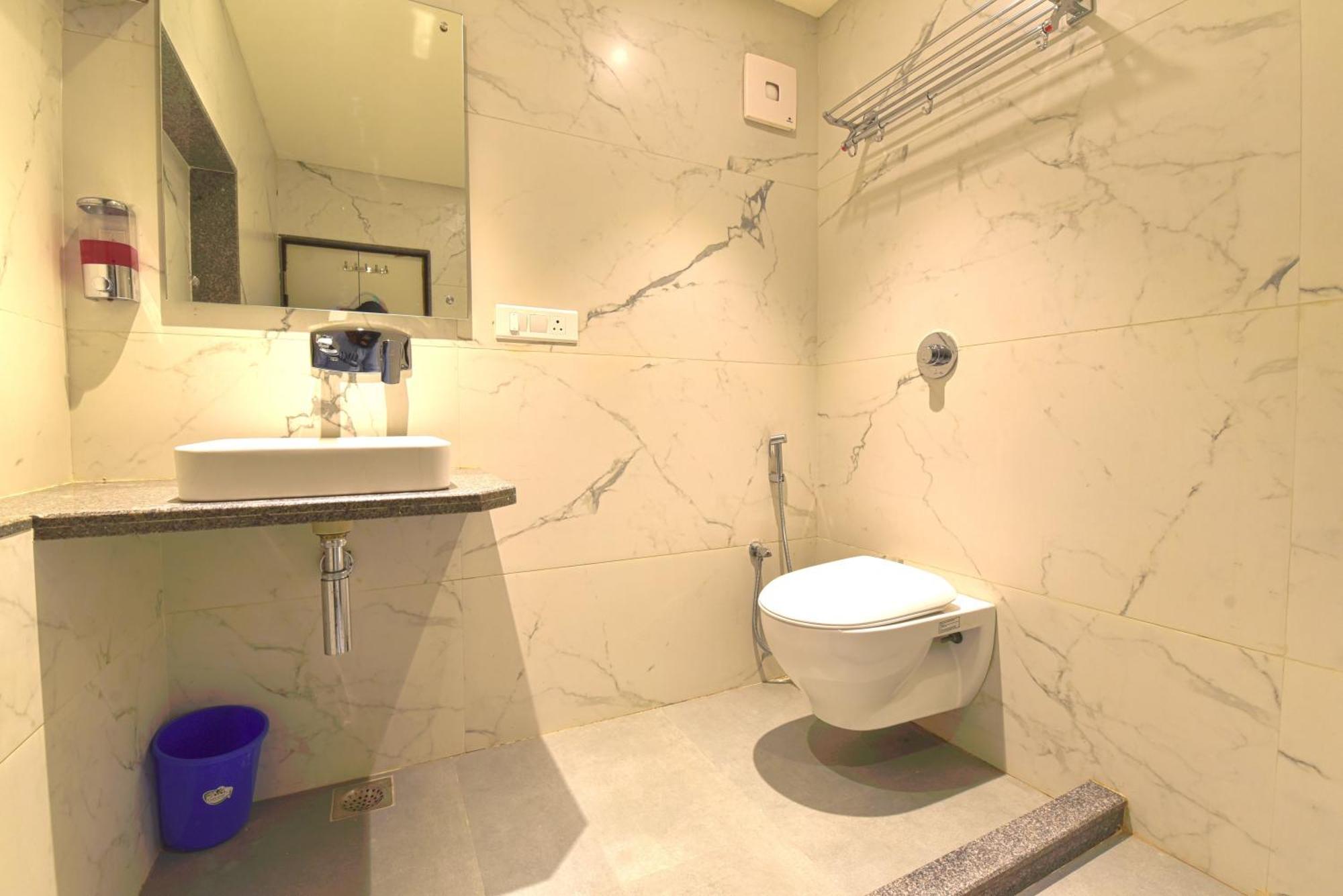 Bunglow 14, Rooms With Balcony Mount Abu Exterior foto